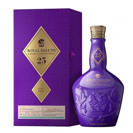 Rượu Chivas 25 năm Small Batch 