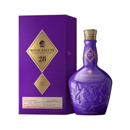 Rượu chivas 28 small Batch 