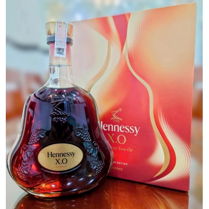 Rượu Hennessy XO hộp quà 2026
