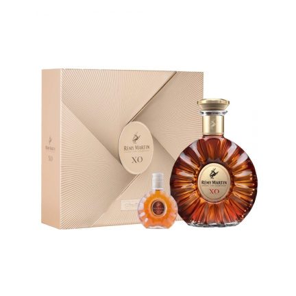 Rượu Remy Martin XO Hộp Quà