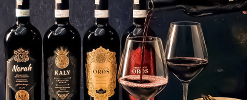Đánh giá chi tiết rượu vang KALY Primitivo Syrah và mua rượu chính hãng
