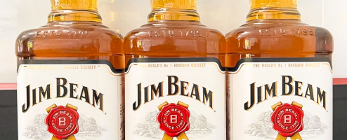Rượu Jim Beam trắng chính hãng giá bao nhiêu và cách phân biệt thật giả