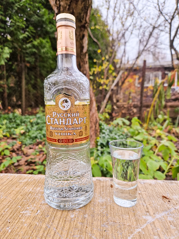 Rượu Vodka Russian Standard Gold