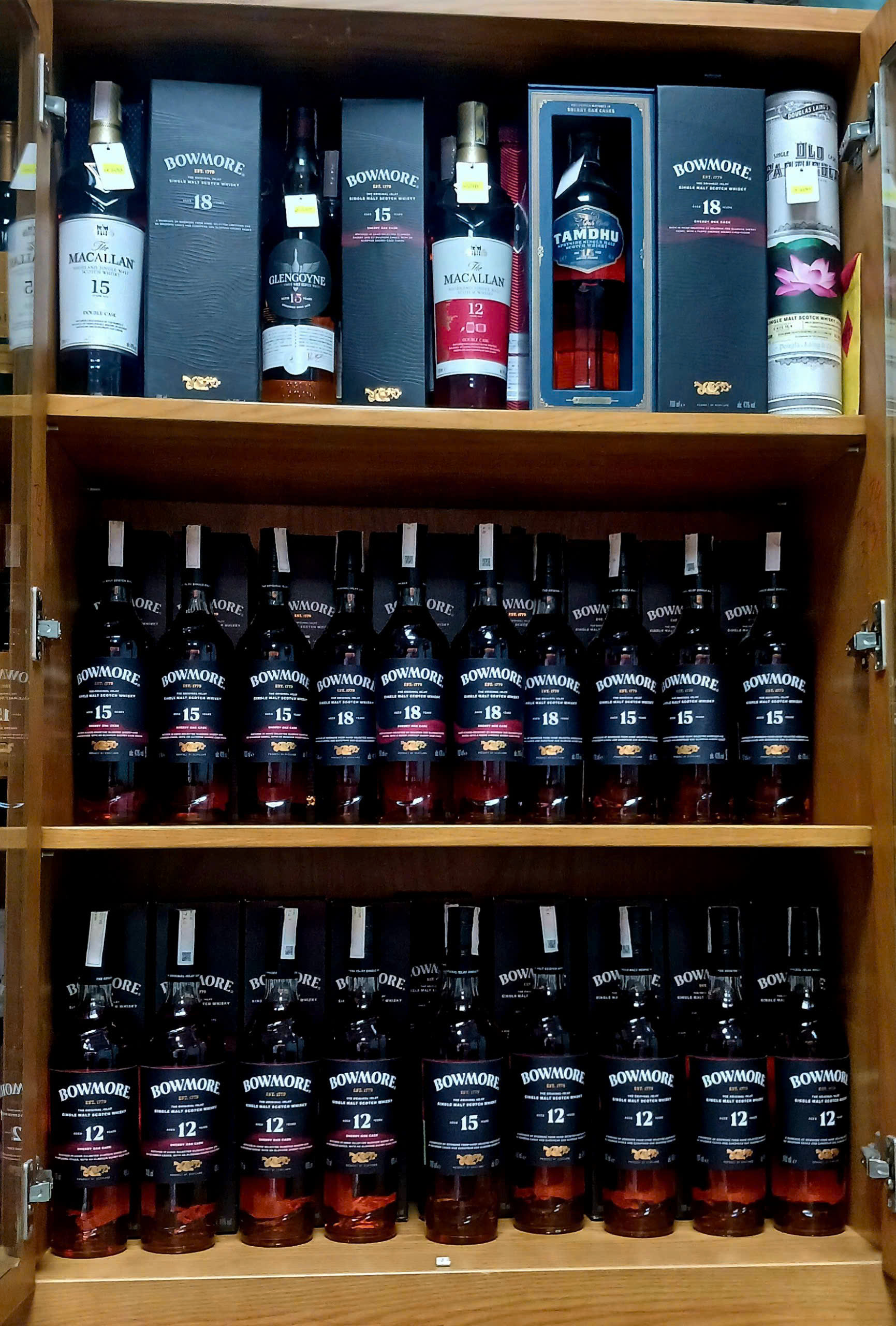 Rượu Bowmore 12 năm mẫu 2026