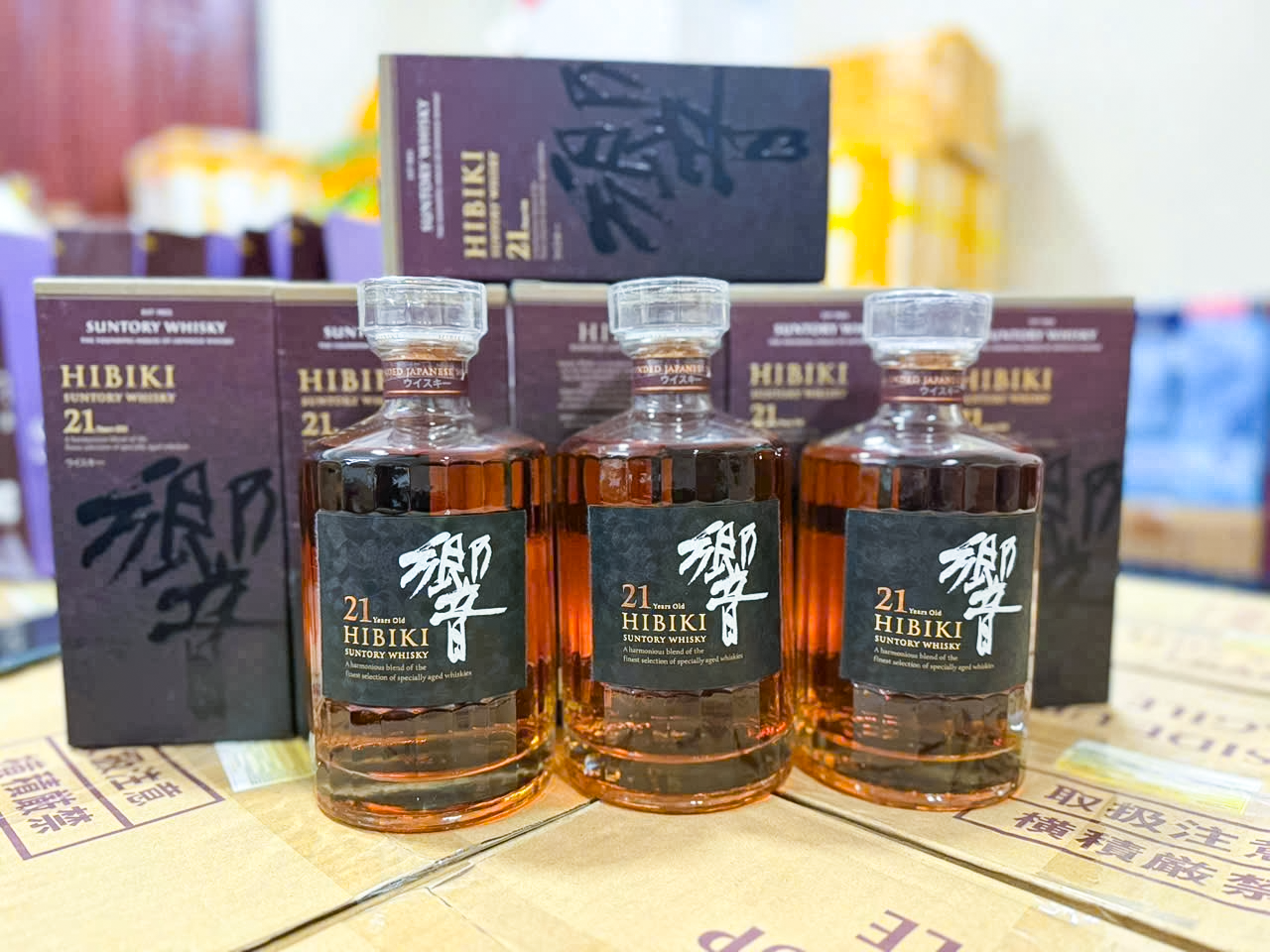 Rượu Hibiki 21 năm