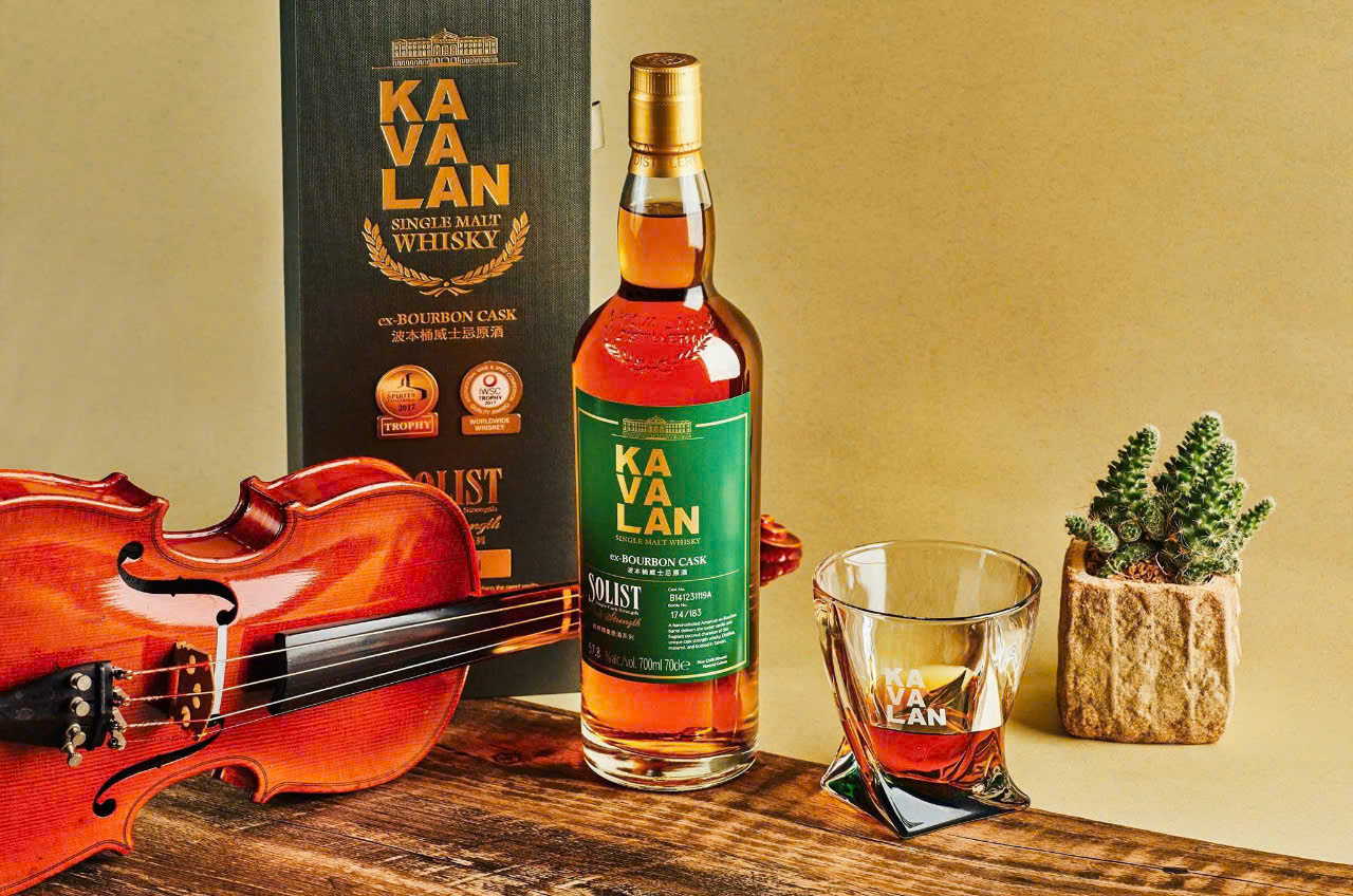Rượu Kavalan Solist Ex  Bourbon Single Cask Strength