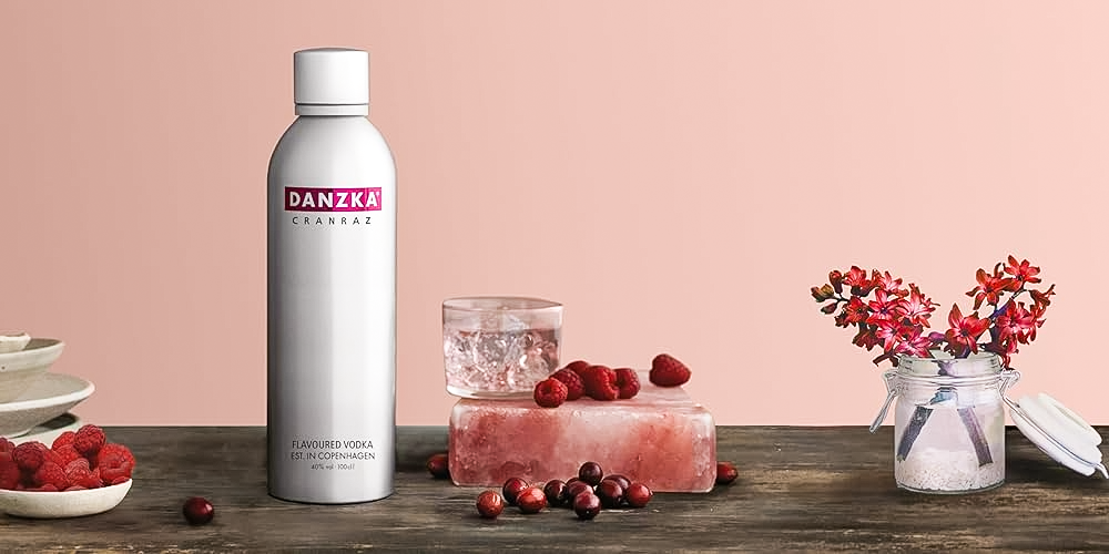Rượu Vodka Danzka Cranraz