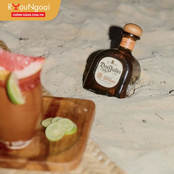 Rượu DonJulio Reposado là sự kết hợp hoàn hảo giữa tequila và quá trình ủ truyền thống