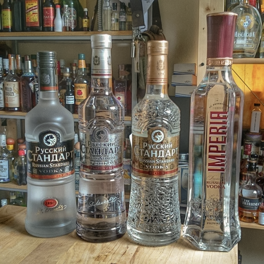 Rượu Vodka Standard Platinum