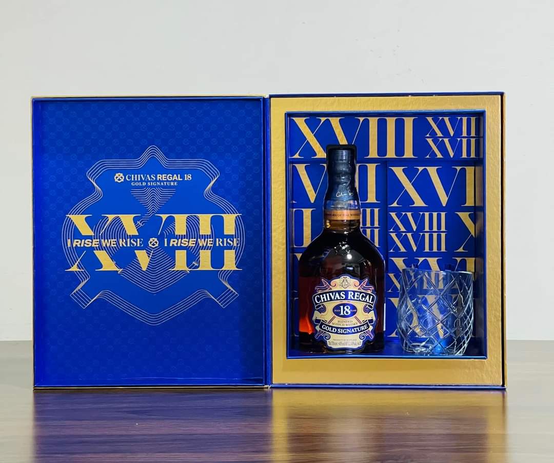 Rượu Chivas 18 hộp quà 2024
