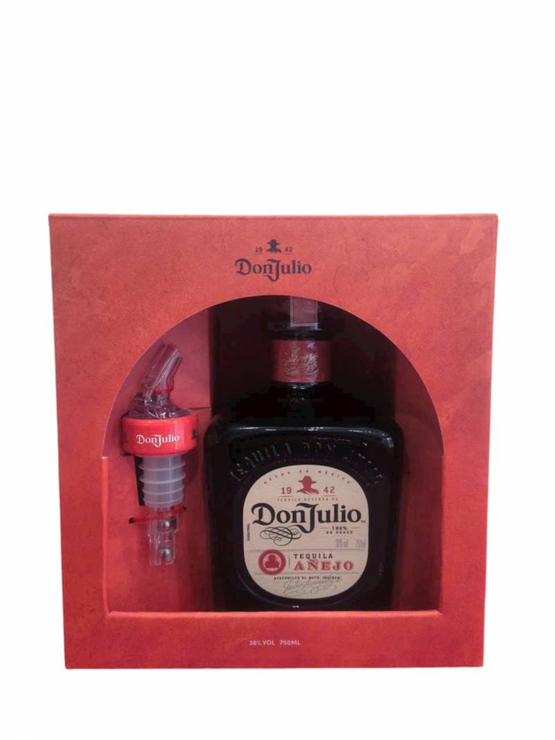 Rượu Donjulio 1942 anejo mẫu quà năm 2025