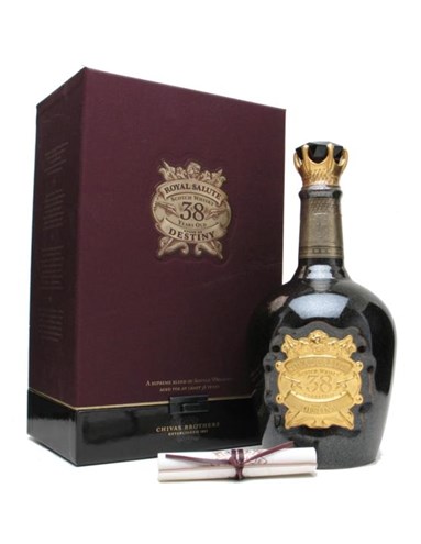 Rượu Chivas 38 năm 500ml