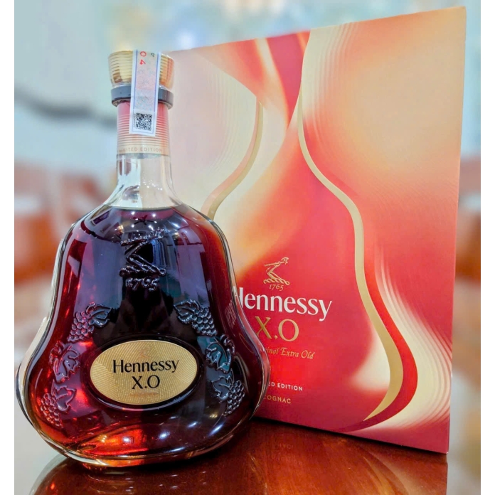 Rượu Hennessy XO hộp quà 2026